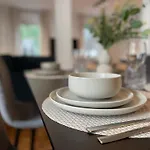 Zentrales Innenstadt Studio Mit Garage