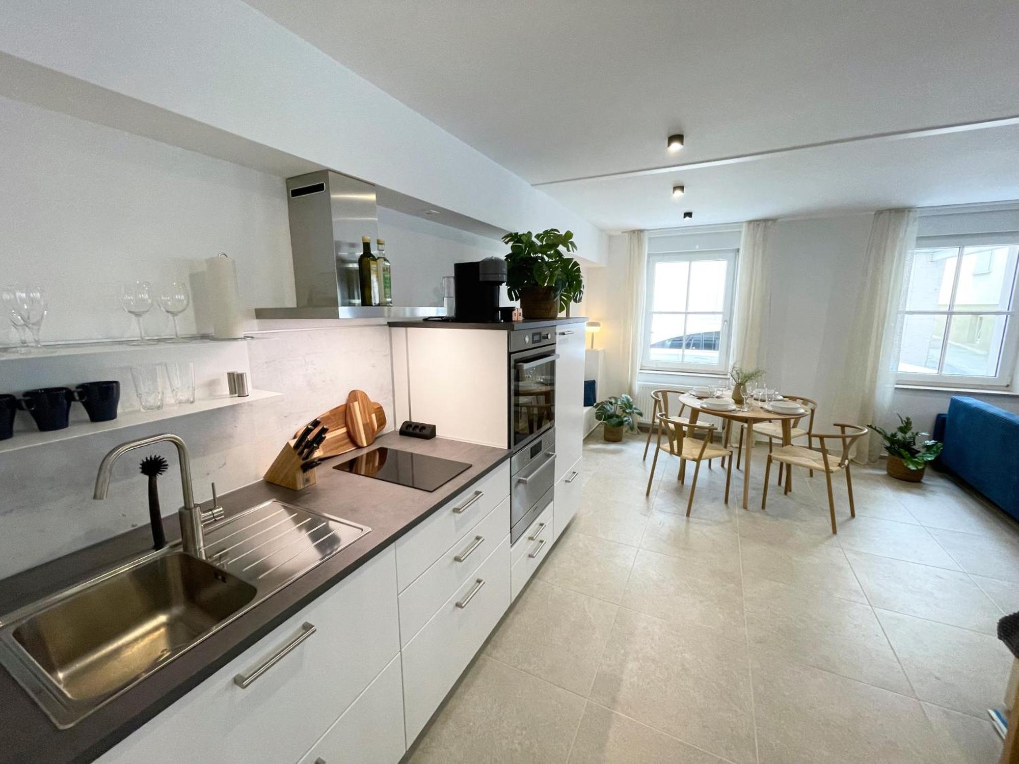 Zentrales Innenstadt Mit Garage Appartement *
